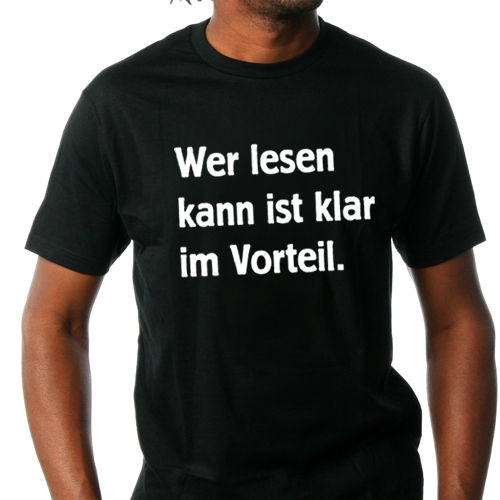 Klæd T-Shirt "Wer lesen kann ist klar im Vorteil"